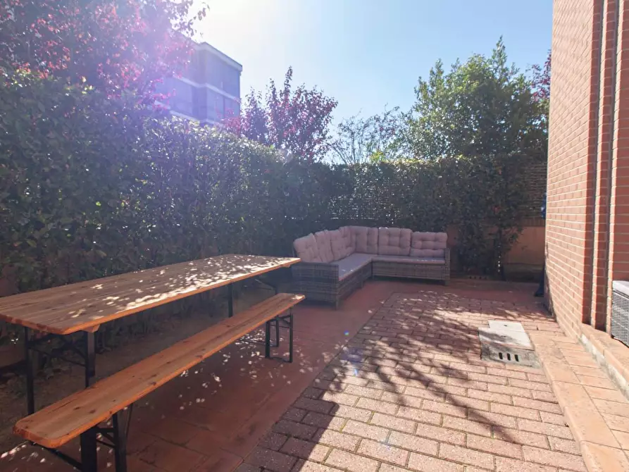 Immagine 2 di Appartamento in vendita  a Cascina