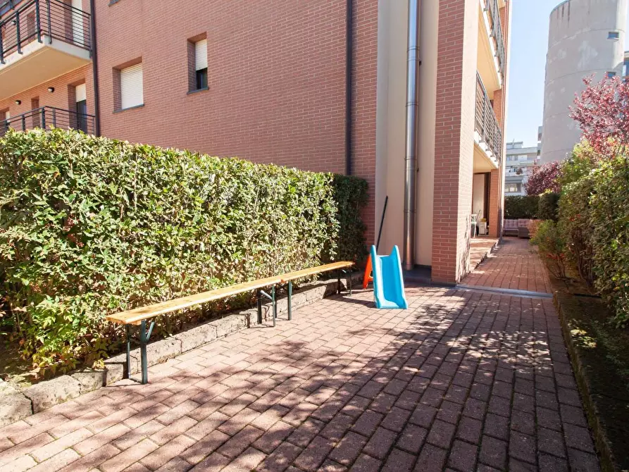 Immagine 39 di Appartamento in vendita  a Cascina