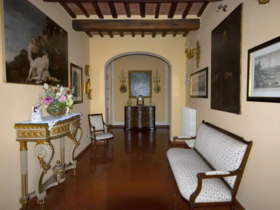 Immagine 20 di Villa in vendita  a Castelfranco Di Sotto