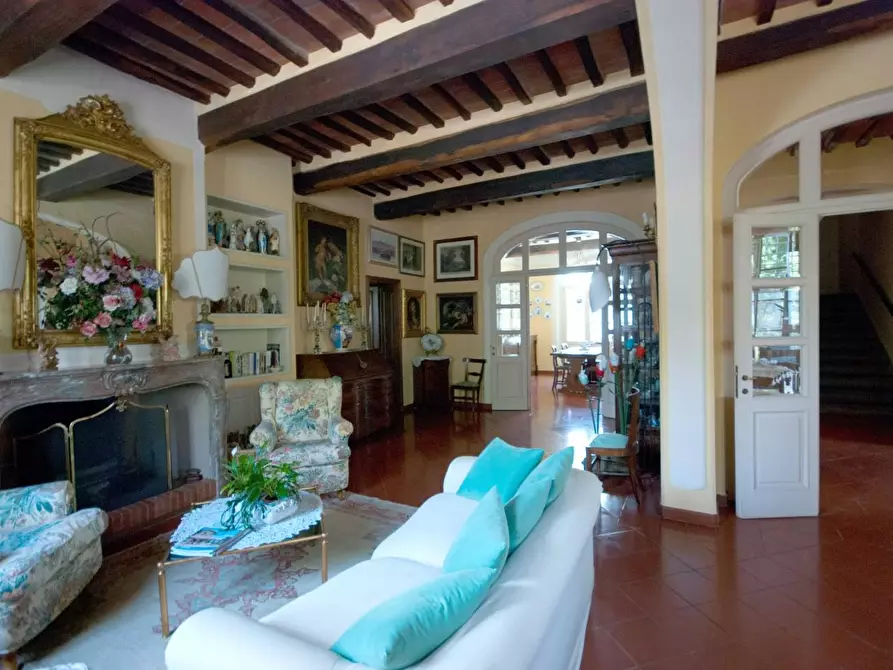 Immagine 12 di Villa in vendita  a Castelfranco Di Sotto