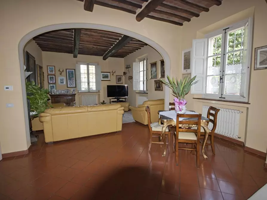 Immagine 8 di Villa in vendita  a Castelfranco Di Sotto