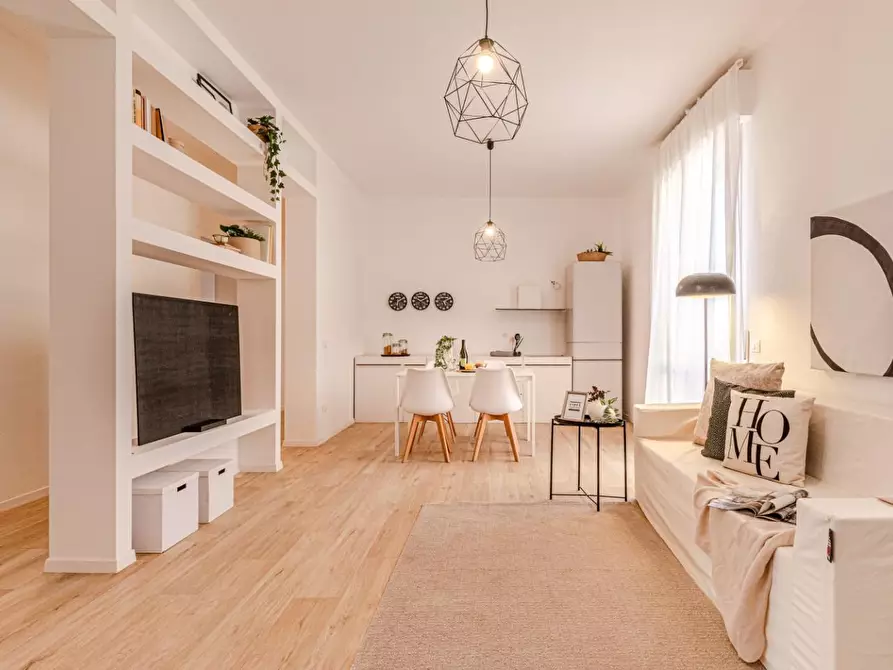 Immagine 5 di Appartamento in vendita  a Pontedera