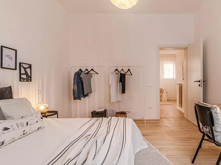 Immagine 22 di Appartamento in vendita  a Pontedera