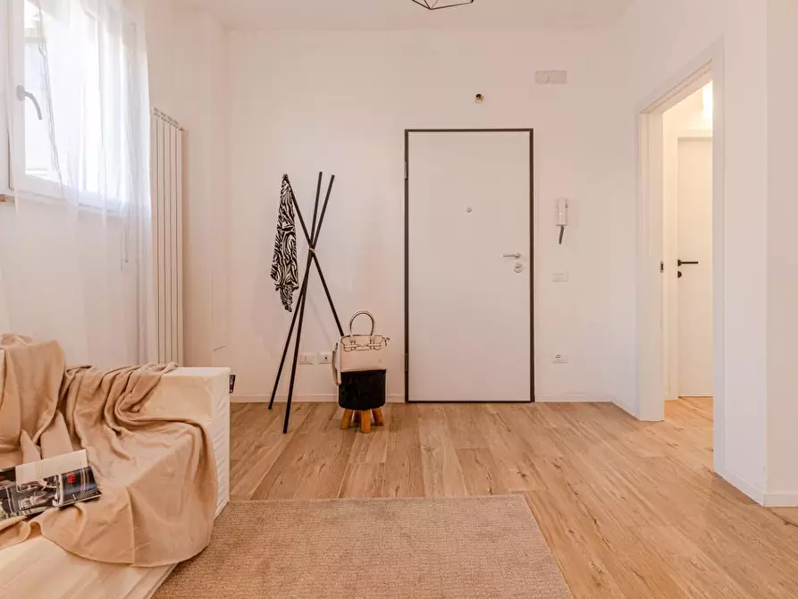 Immagine 53 di Appartamento in vendita  a Pontedera