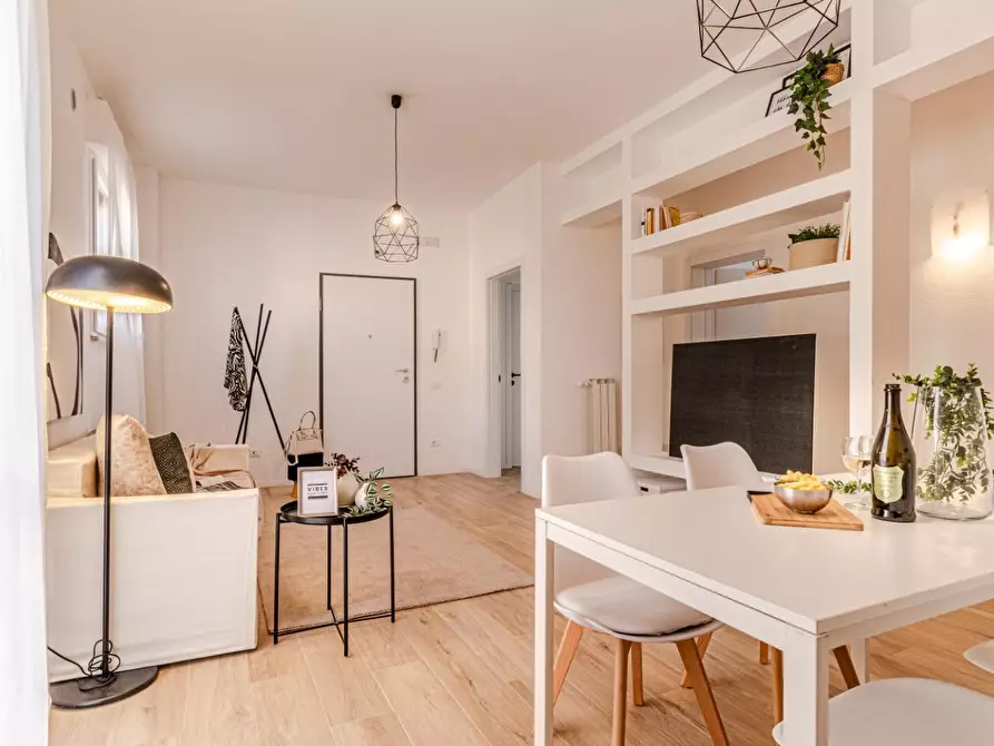 Immagine 8 di Appartamento in vendita  a Pontedera