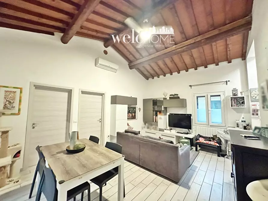 Immagine 1 di Appartamento in vendita  a Campi Bisenzio