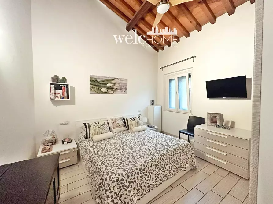 Immagine 8 di Appartamento in vendita  a Campi Bisenzio