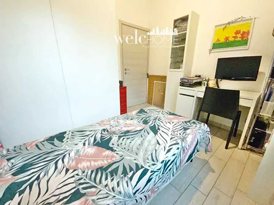 Immagine 28 di Appartamento in vendita  a Campi Bisenzio