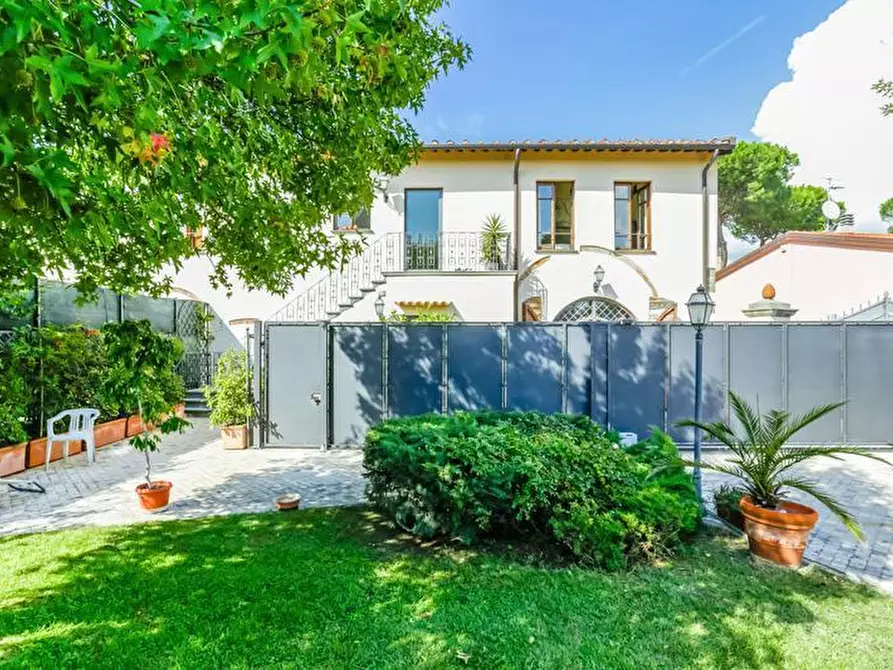 Immagine 3 di Casa semindipendente in vendita  a Pisa