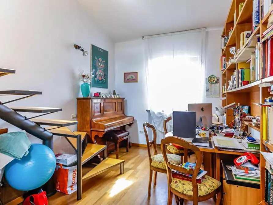 Immagine 30 di Casa semindipendente in vendita  a Pisa