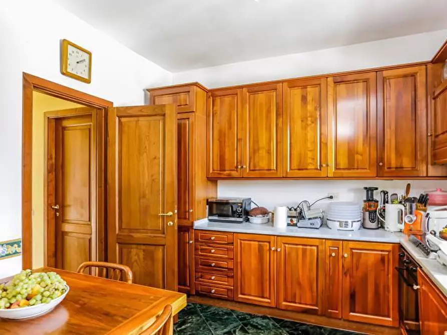 Immagine 9 di Casa semindipendente in vendita  a Pisa