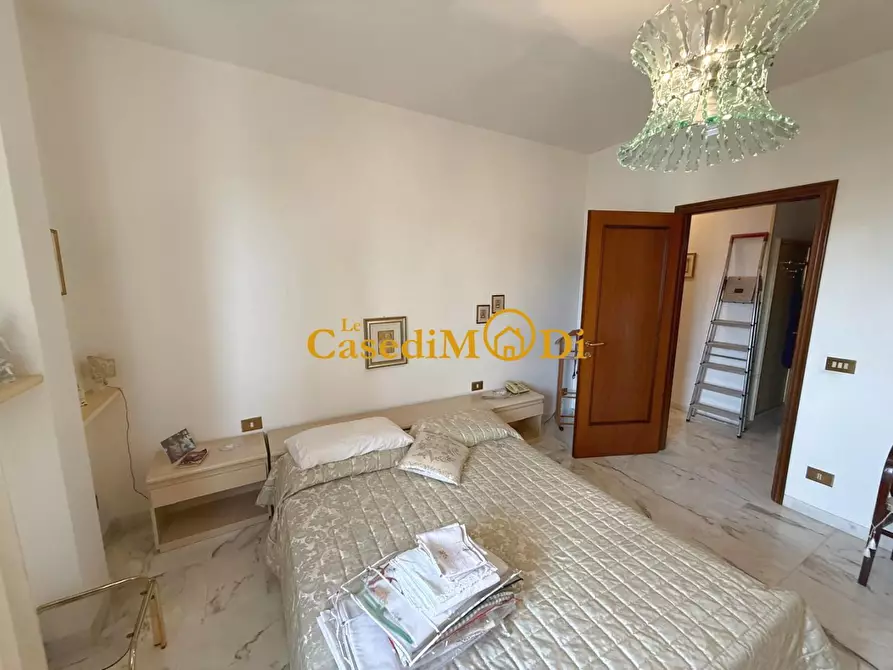 Immagine 23 di Appartamento in affitto  a Livorno