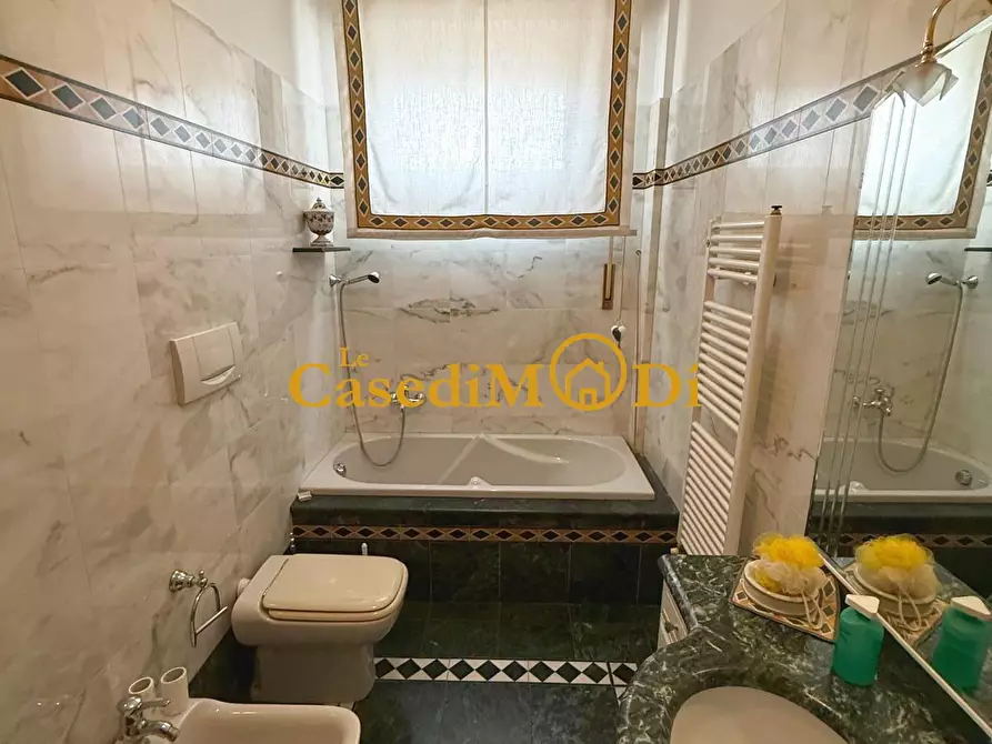 Immagine 27 di Appartamento in affitto  a Livorno