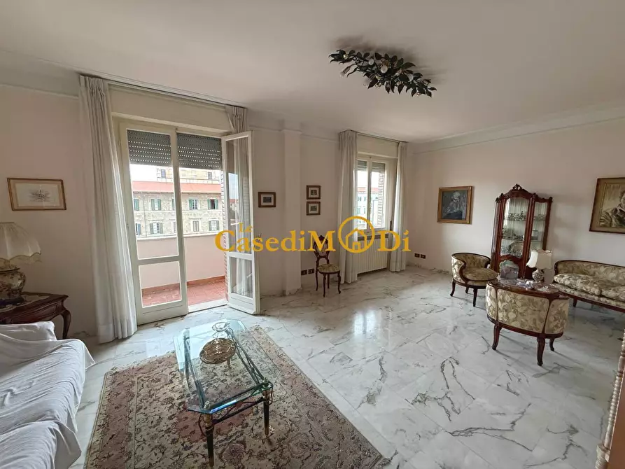 Immagine 2 di Appartamento in affitto  a Livorno