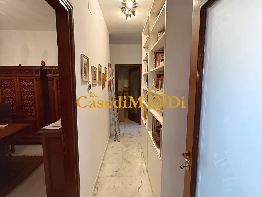 Immagine 16 di Appartamento in affitto  a Livorno