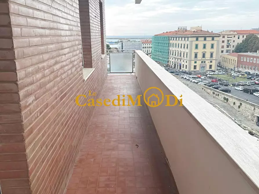 Immagine 4 di Appartamento in affitto  a Livorno