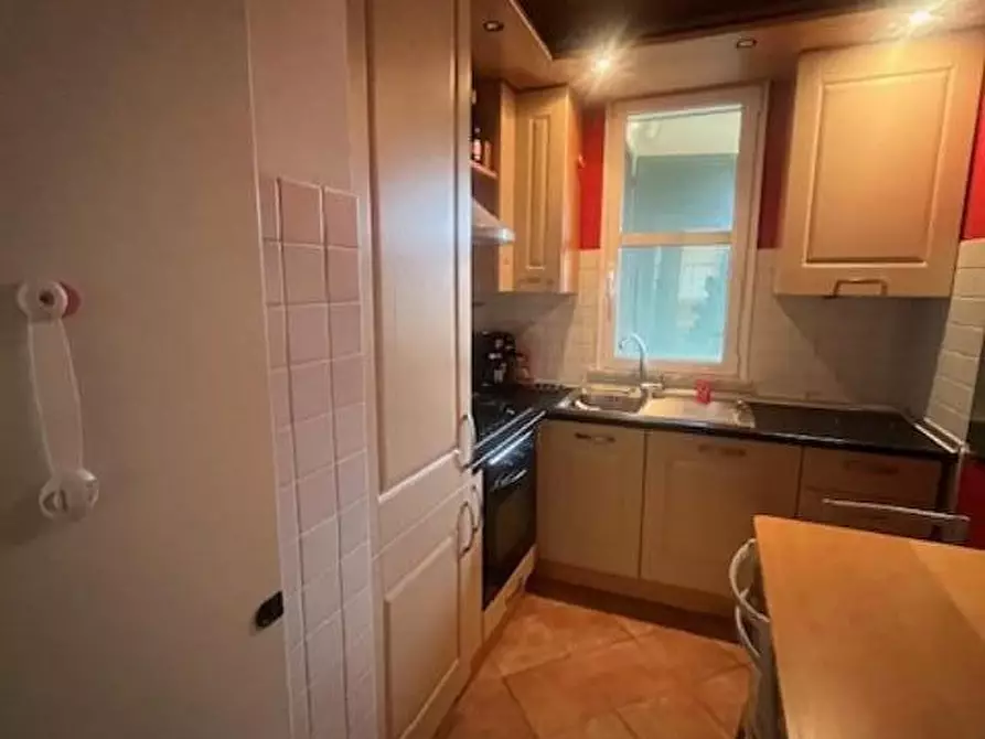 Immagine 2 di Appartamento in vendita  a Fosdinovo