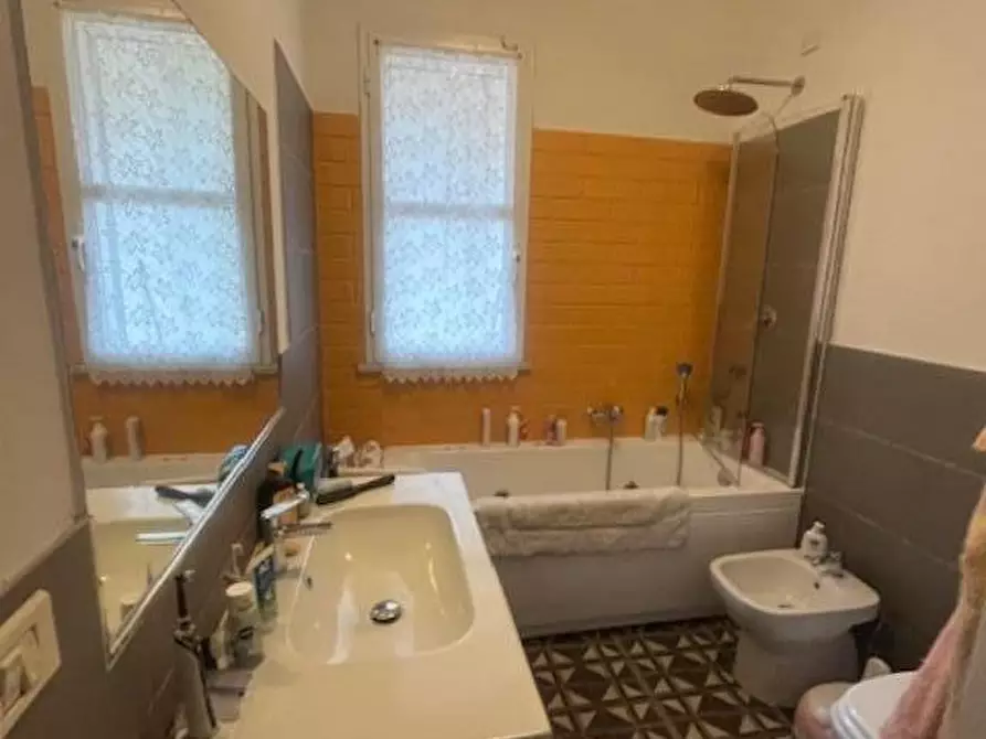 Immagine 6 di Appartamento in vendita  a Fosdinovo