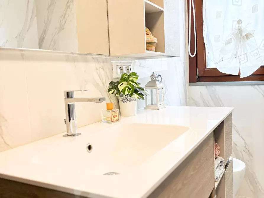 Immagine 27 di Appartamento in vendita  a Empoli