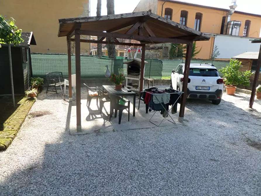 Immagine 11 di Appartamento in vendita  a Santa Croce Sull'arno