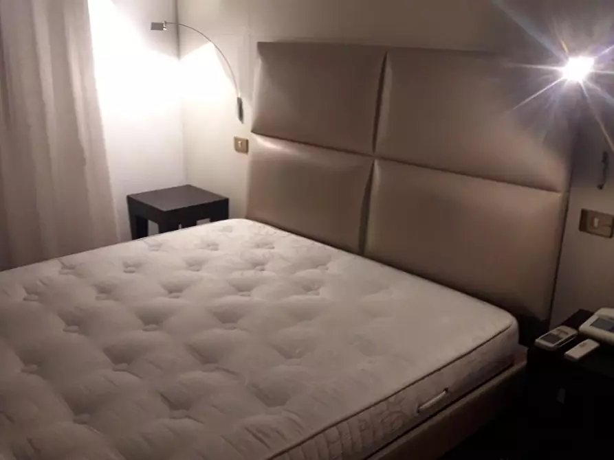 Immagine 30 di Casa semindipendente in vendita  a Massa