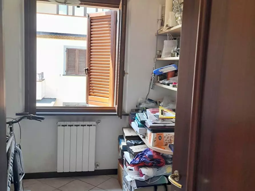 Immagine 12 di Appartamento in vendita  a Massa