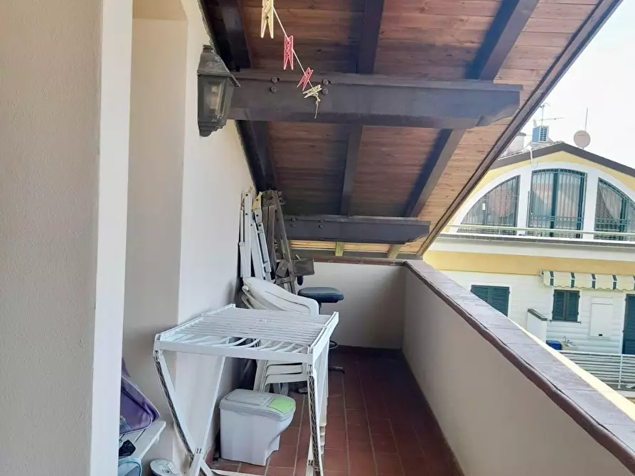 Immagine 6 di Appartamento in vendita  a Massa