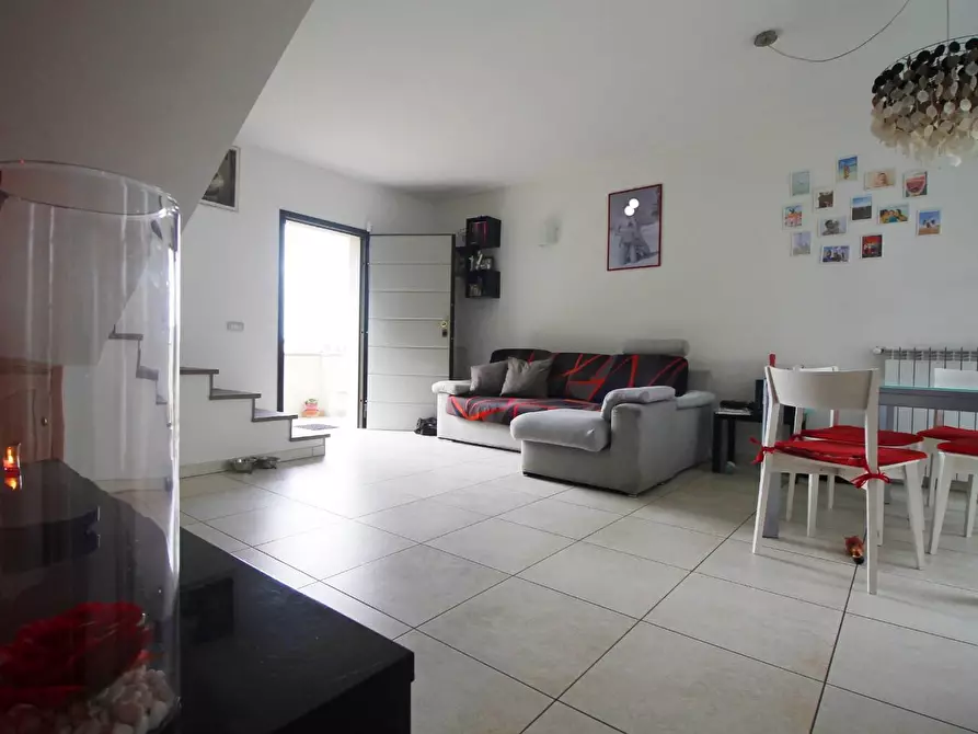 Immagine 12 di Appartamento in vendita  a Larciano