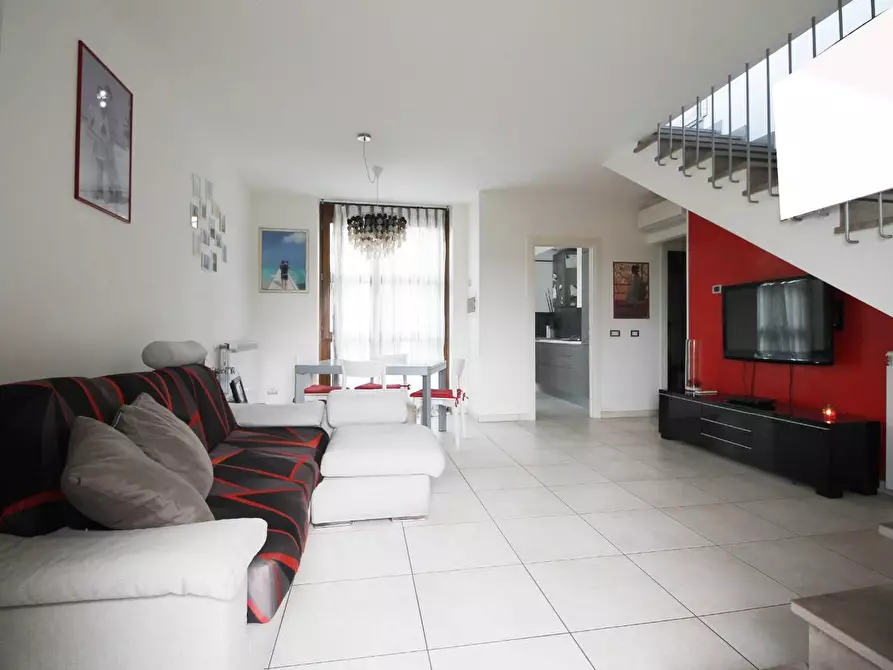 Immagine 8 di Appartamento in vendita  a Larciano