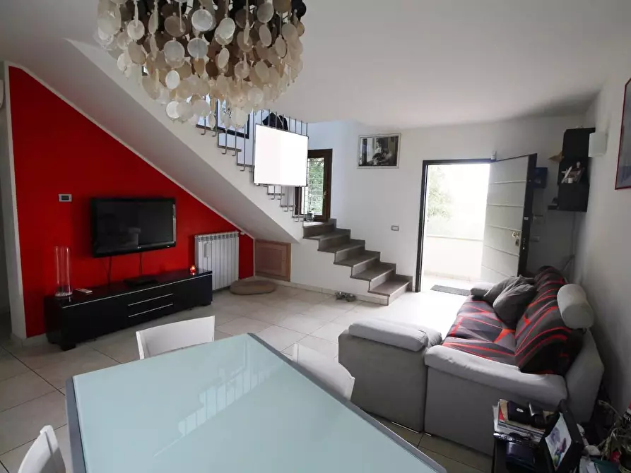 Immagine 10 di Appartamento in vendita  a Larciano