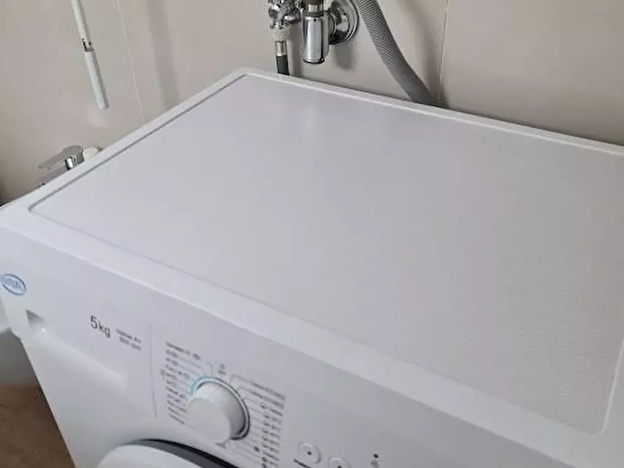 Immagine 7 di Appartamento in affitto  a Carrara