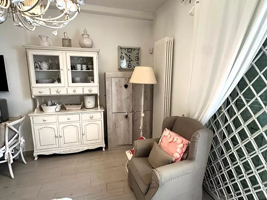 Immagine 21 di Villetta a schiera in vendita  a Forte Dei Marmi