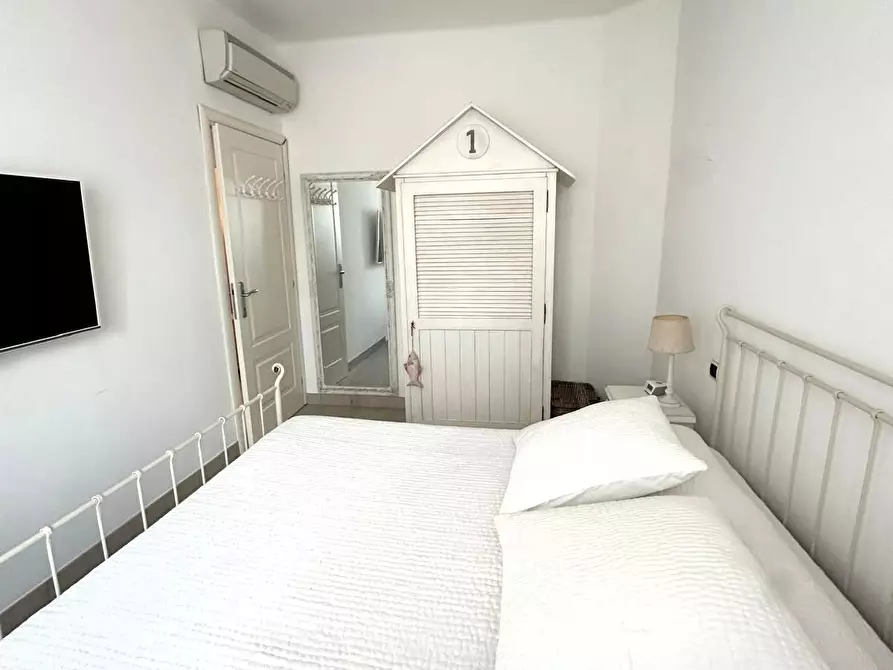 Immagine 20 di Villetta a schiera in vendita  a Forte Dei Marmi