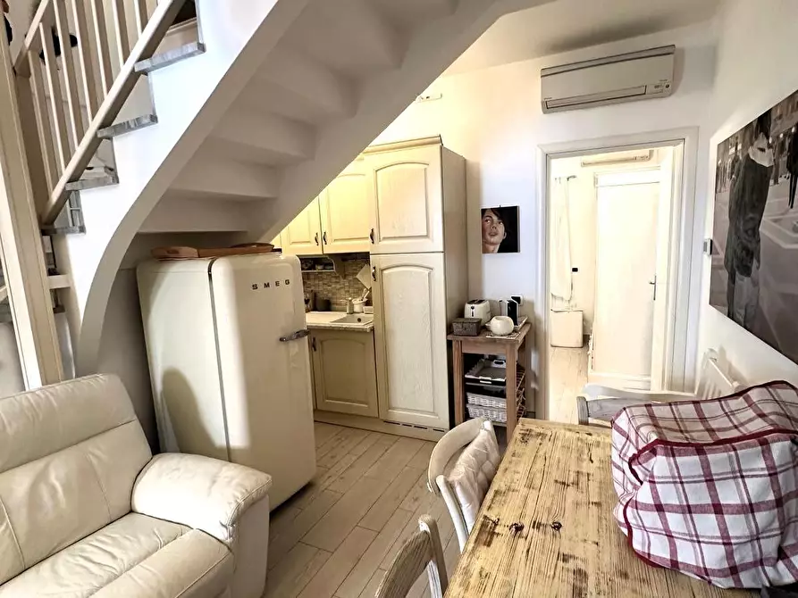 Immagine 3 di Villetta a schiera in vendita  a Forte Dei Marmi