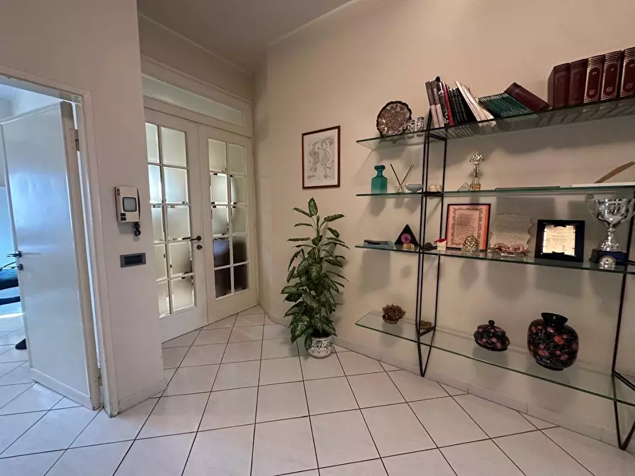 Immagine 12 di Appartamento in vendita  a Empoli