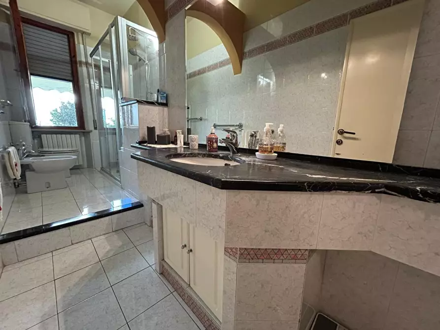 Immagine 25 di Appartamento in vendita  a Empoli