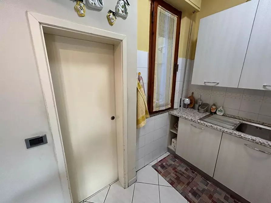 Immagine 7 di Appartamento in vendita  a Empoli