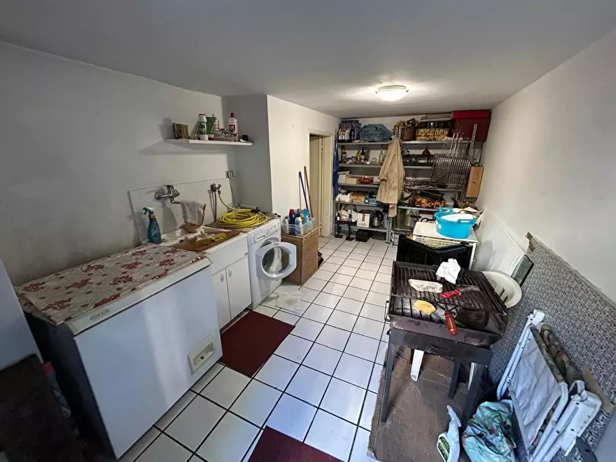 Immagine 59 di Appartamento in vendita  a Empoli