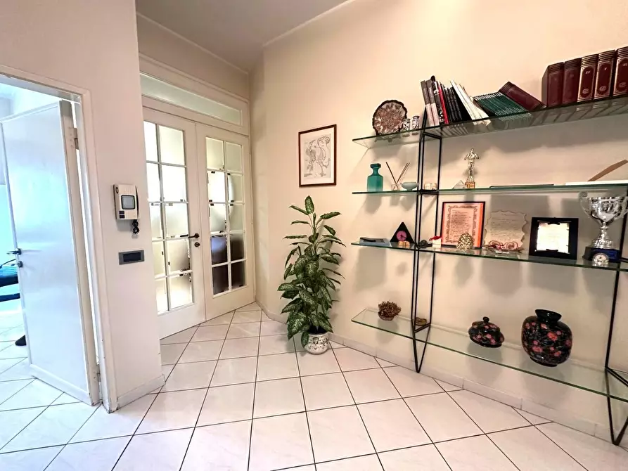 Immagine 23 di Appartamento in vendita  a Empoli