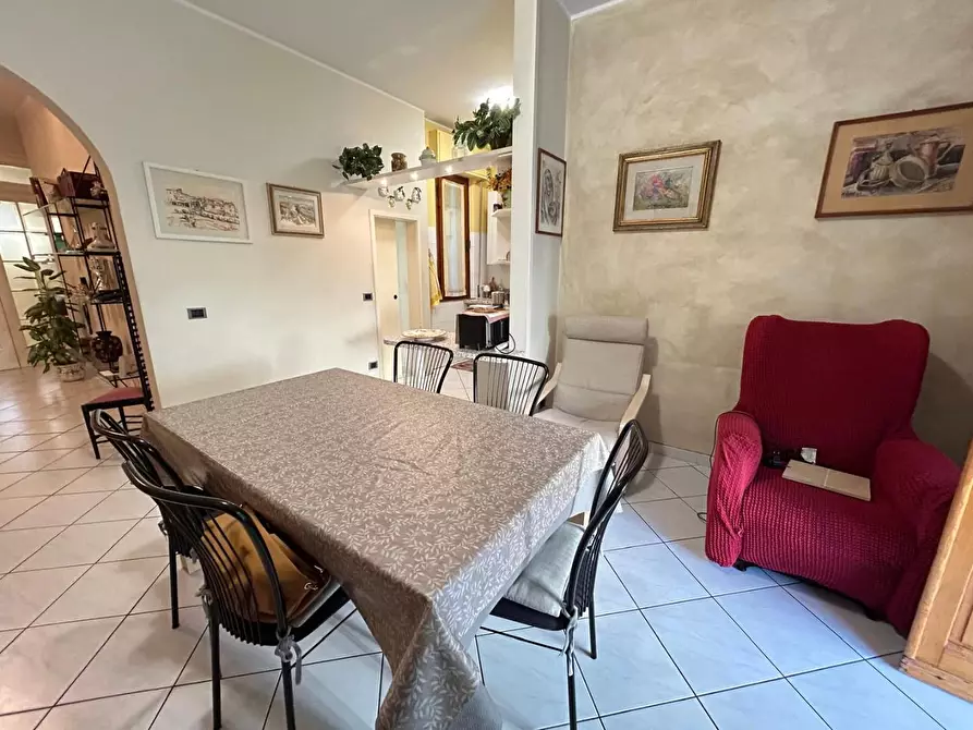 Immagine 10 di Appartamento in vendita  a Empoli