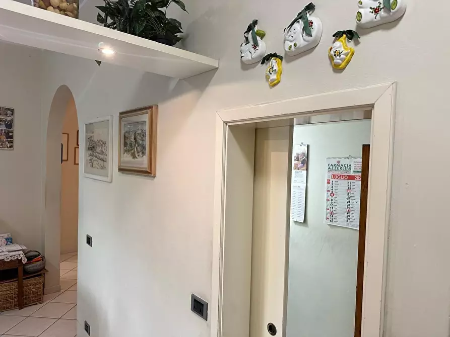 Immagine 24 di Appartamento in vendita  a Empoli
