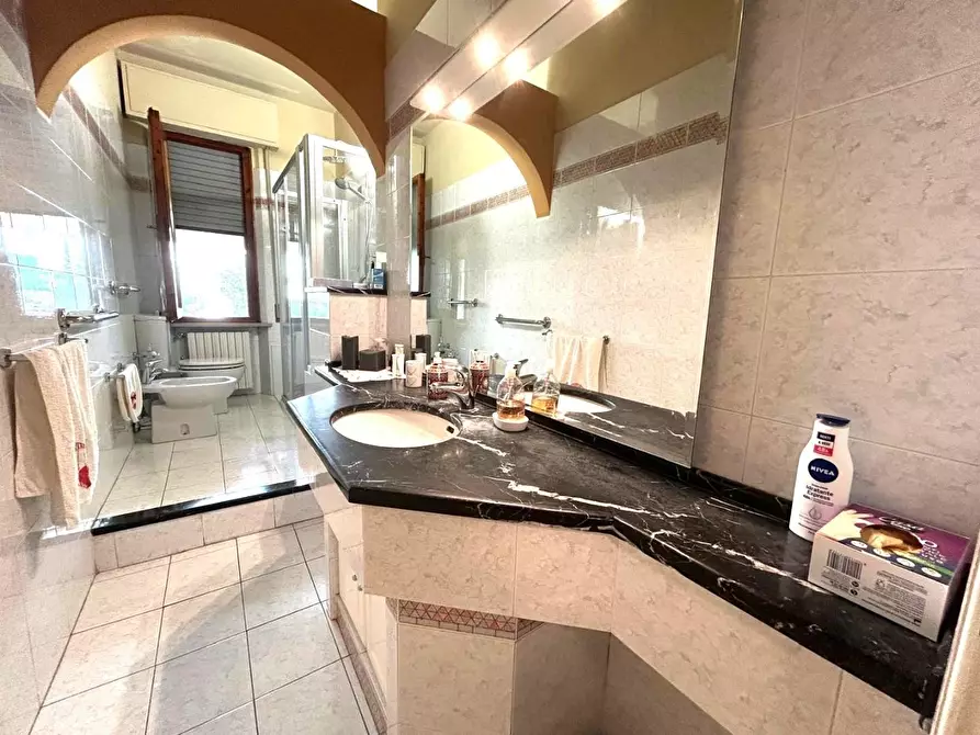 Immagine 30 di Appartamento in vendita  a Empoli