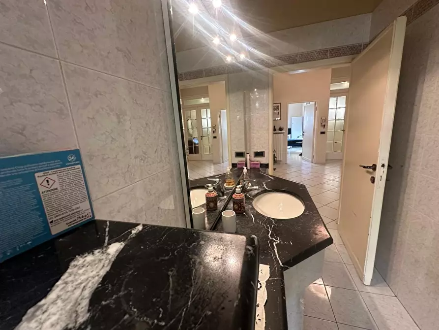 Immagine 32 di Appartamento in vendita  a Empoli