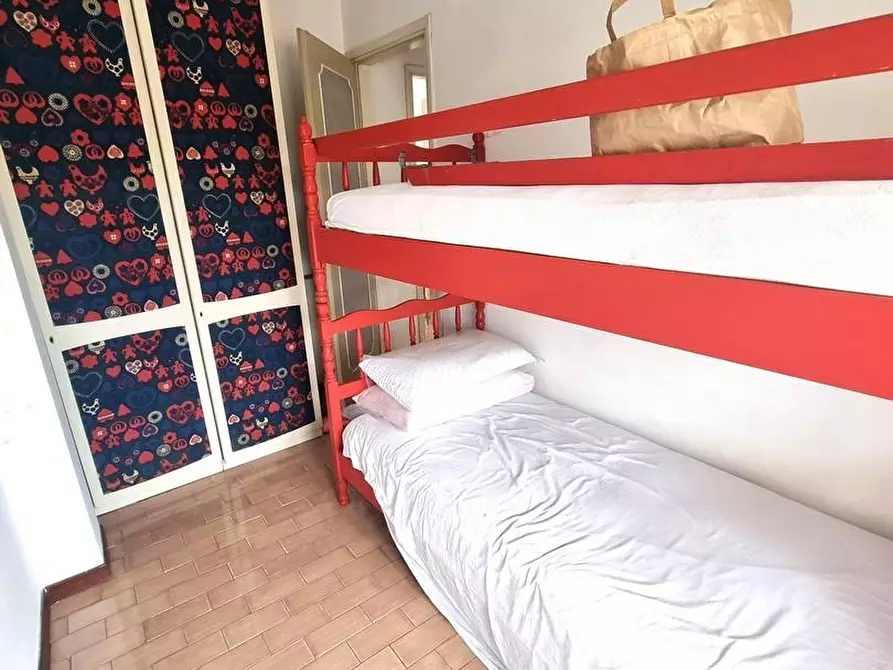 Immagine 15 di Mansarda in vendita  a Viareggio