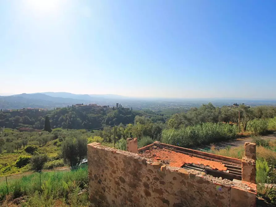 Immagine 12 di Casa colonica in vendita  a Buggiano