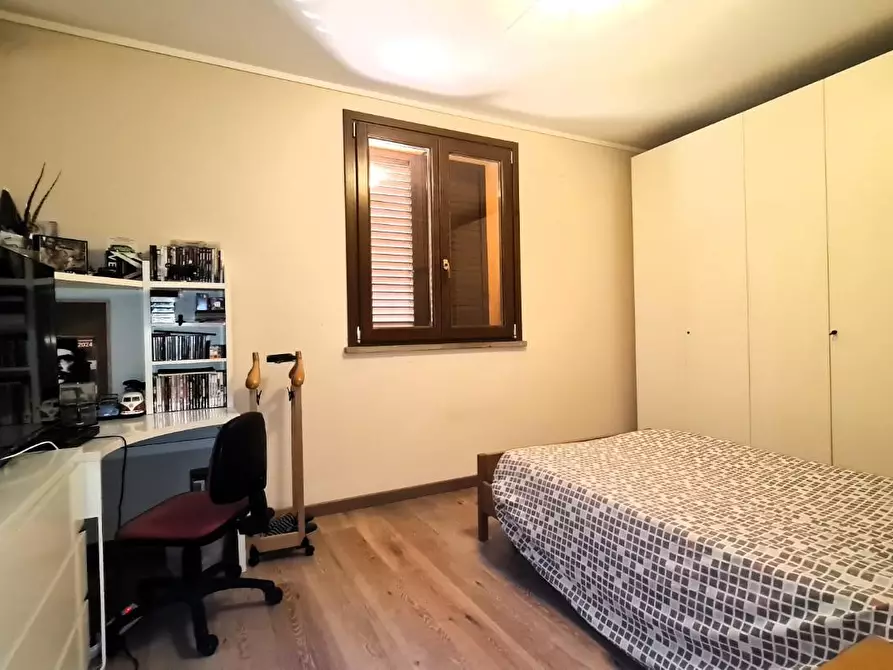 Immagine 11 di Villa in vendita  a San Miniato