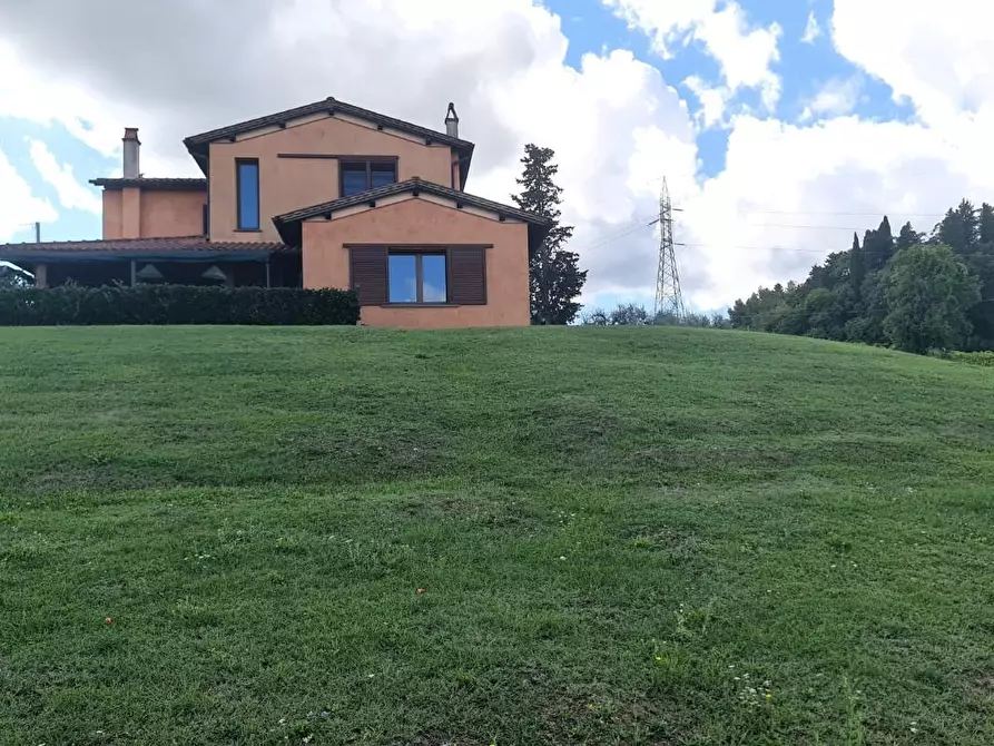 Immagine 2 di Villa in vendita  a San Miniato