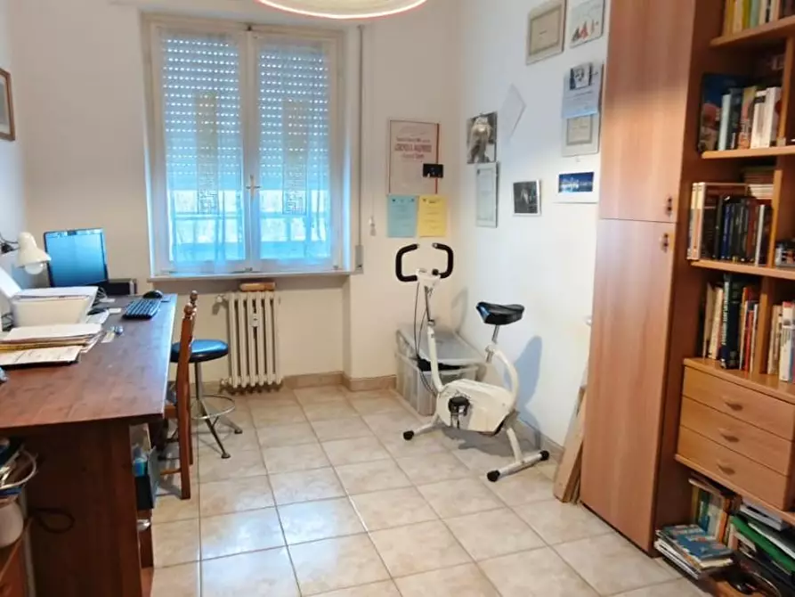 Immagine 12 di Appartamento in vendita  a Cecina