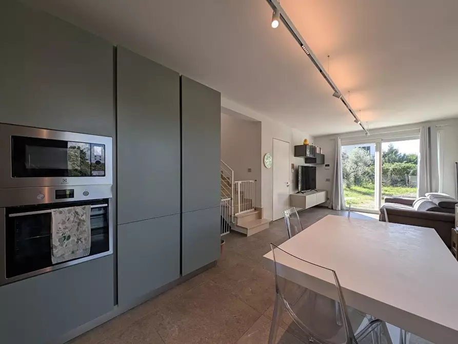 Immagine 3 di Casa indipendente in vendita  a Empoli