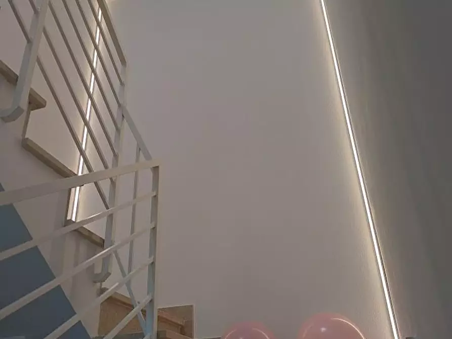 Immagine 31 di Casa indipendente in vendita  a Empoli